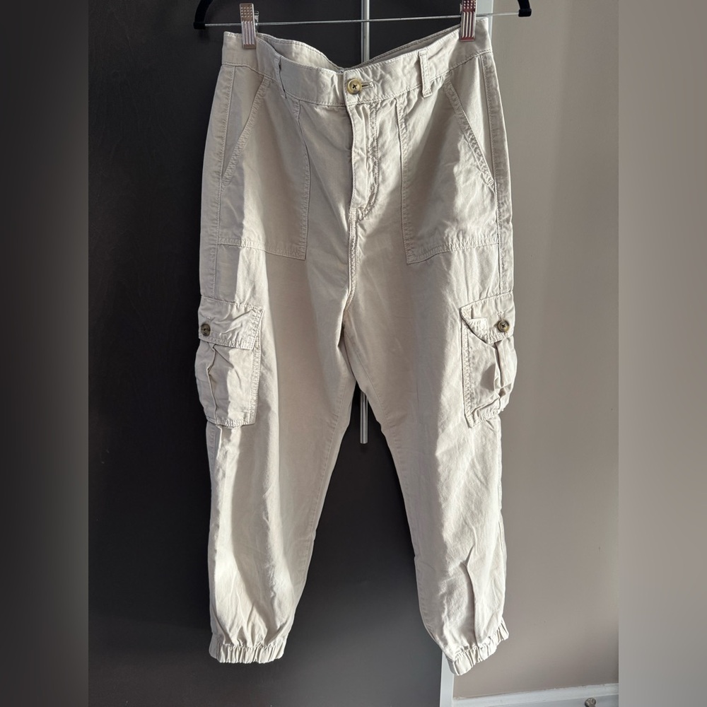 Zara Cream Cargo Jogger Pants